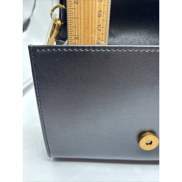 NWT Betsey Johnson Black XO Sybil Crossbody Clutch Gold/Bronze Black Chain Strap - Picture 14 of 15